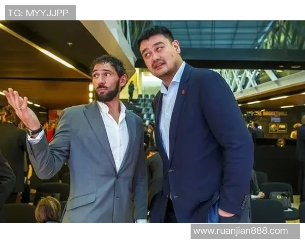 赵本山与姚明携手打造全新卡通形象引发热议，粉丝期待更多精彩内容